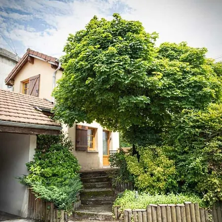 Le Grangeon Apartment *