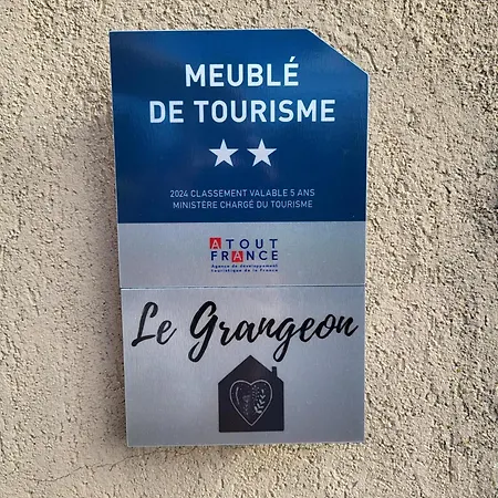 Le Grangeon דירה